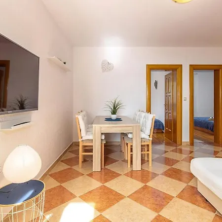 Apartman In With Wifi